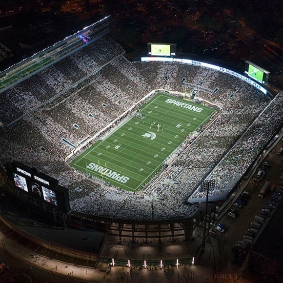 its BENNY!!!! - Picture 3 of 3